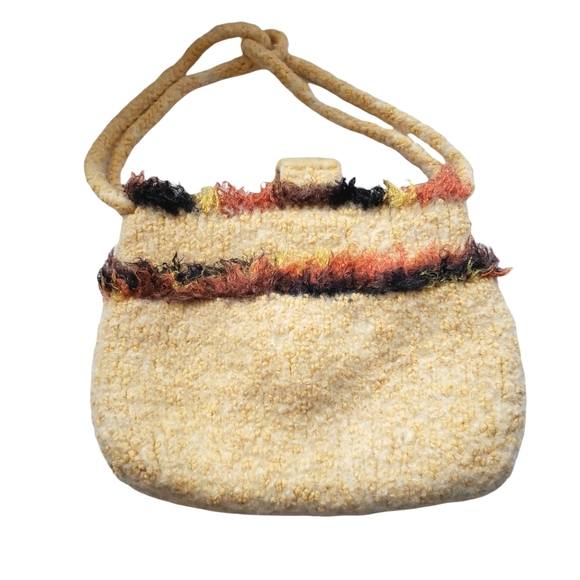 Vintage Handmade Wool Handbag - Picture 2 of 11